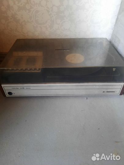 Проигрыватель винила СССР