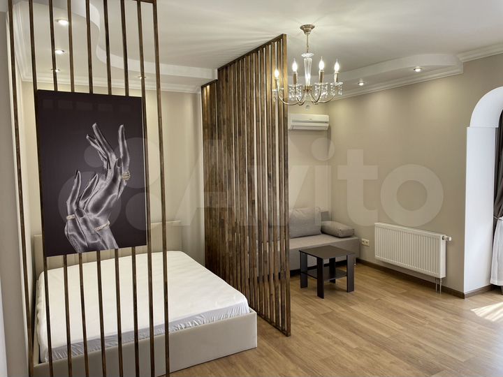 2-к. квартира, 85 м², 10/25 эт.