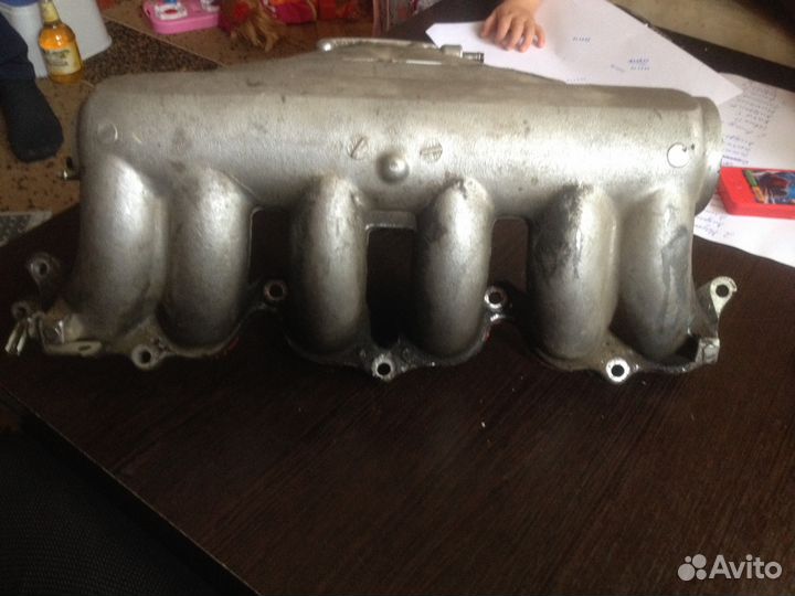Продам трамблер коллектор, впускной на тойоту марк