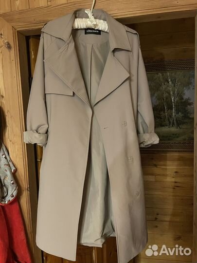 Плащ женский 46