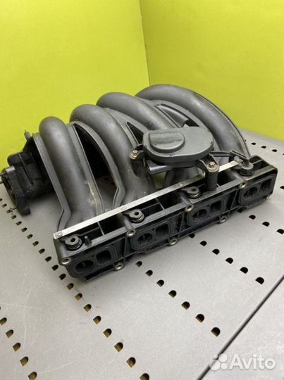 Коллектор Mercedes-Benz C-Class W203 OM646.963