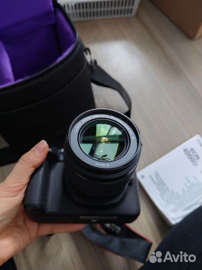 Зеркальный фотоаппарат Canon eos 4000d