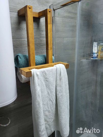 Полка для полотенец с держателем в стиле Loft