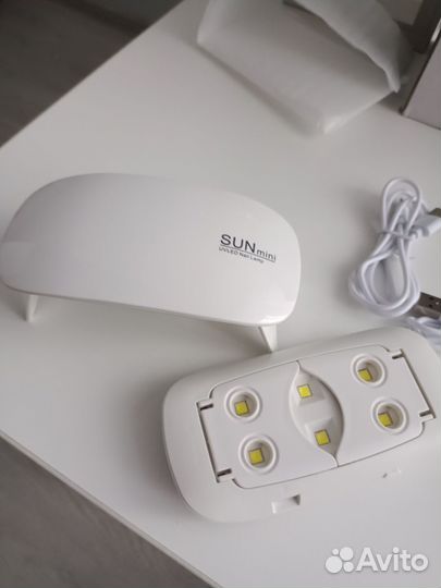 Портативная лампа для маникюра