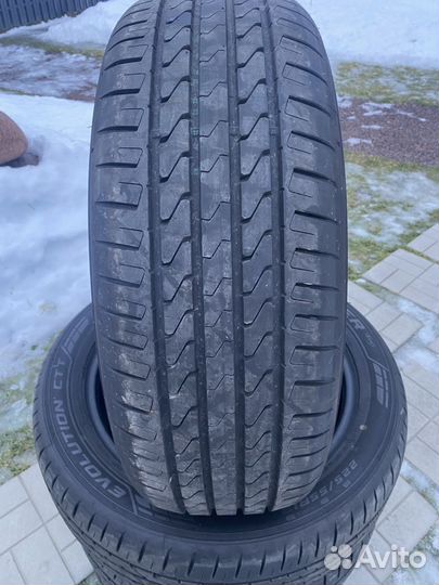 Cooper Evolution CTT 225/55 R19