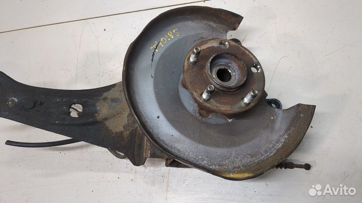 Ступица (кулак, цапфа) Mitsubishi Outlander, 2017