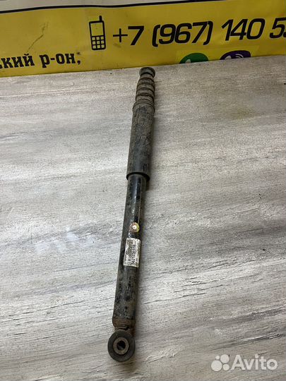 Рено Сандеро амортизатор задний