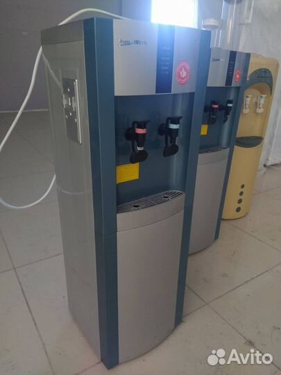 Кулер для воды