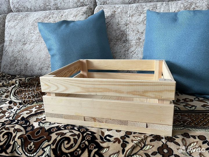 Подарочный ящик