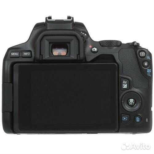 Canon EOS 250 D KIT 18-55 IS STM black