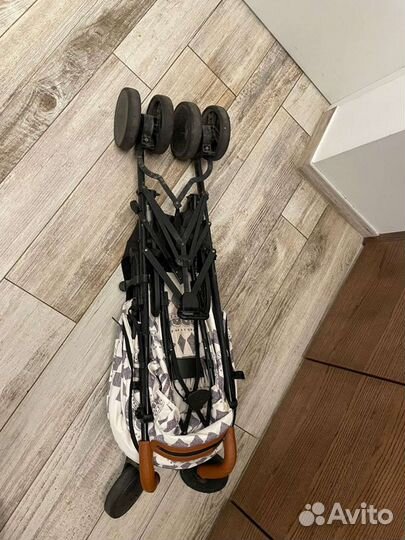 Прогулочная коляска elodie details