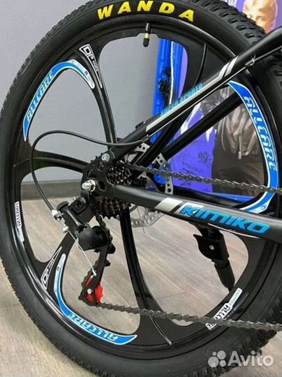 Велосипед на литых дисках