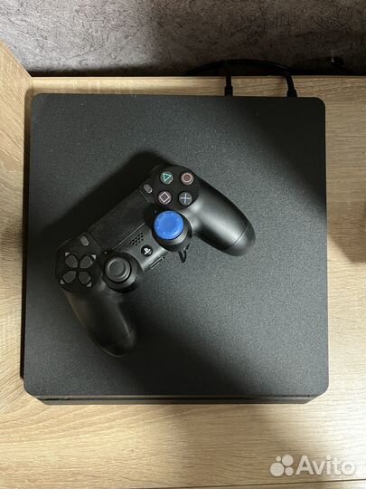 Sony PS4 slim 1tb