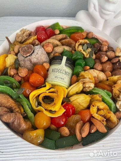 Наборы, букеты из сухофруктов