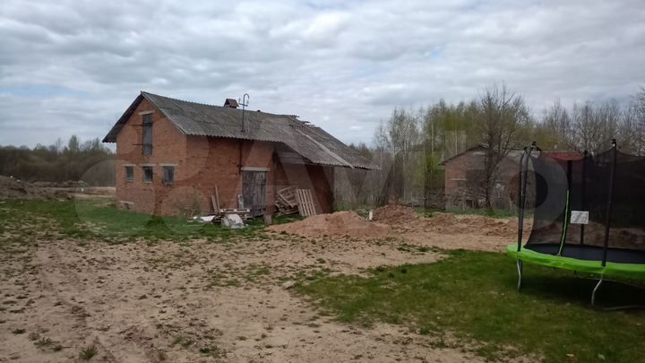 Дом 69 м² на участке 44 сот.