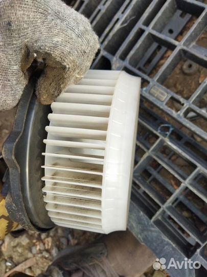 Мотор печки Toyota Soarer UZZ40 3uzfe 2003