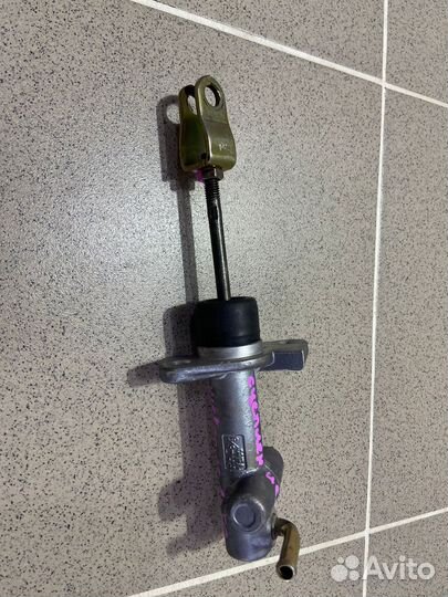 Цилиндр сцепления главный Chevrolet Aveo 2007 г