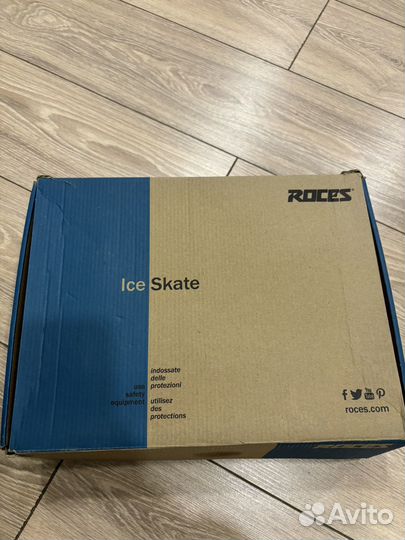 Коньки раздвижные для девочки Roces Yuma