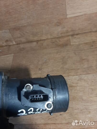 Расходомер воздуха Nissan Almera Tino 1.8 б