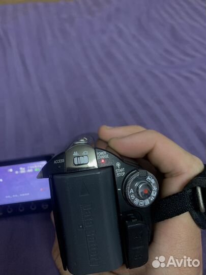 Видеокамера jvc