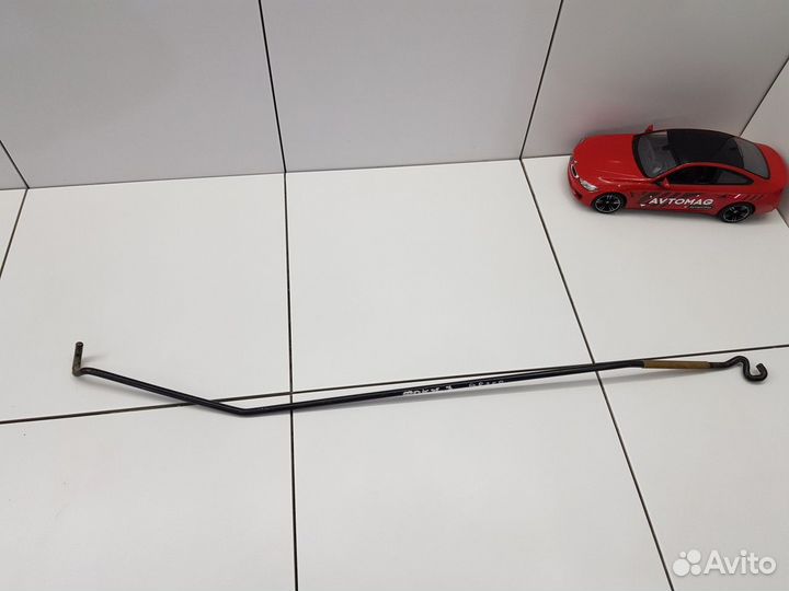 Держатель капота (Ford Focus)