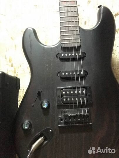 Электро гитара