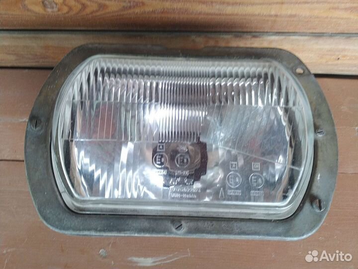 Фара от москвича