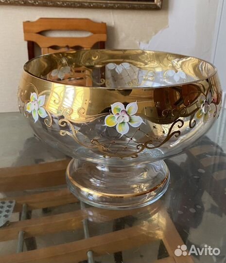 Фруктница, салатницы и конфетницы