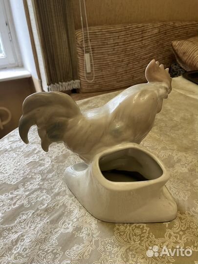 Статуэтка Петух