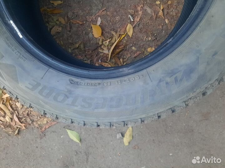 Bridgestone Blizzak DM-V2 225/65 R17 102S