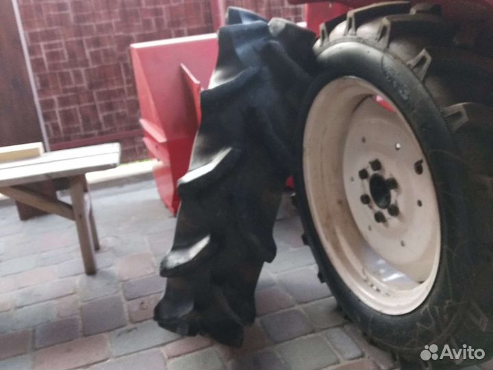 Балон на мини трактор 8.3-22 Япония