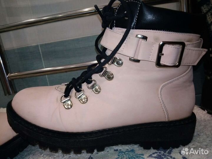 Ботинки демисезонные женские 38