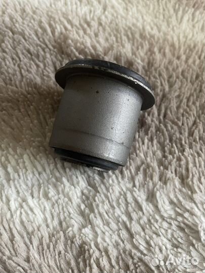 Сайлентблок рычага переднего верхнего ою