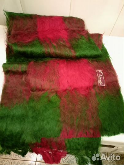 Шарфы и палантины