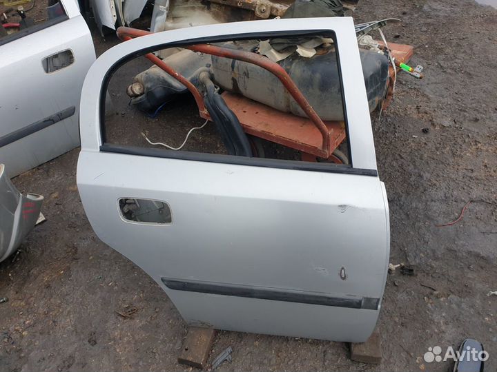 Дверь задняя правая Opel Astra G Астра Г хэтчбек