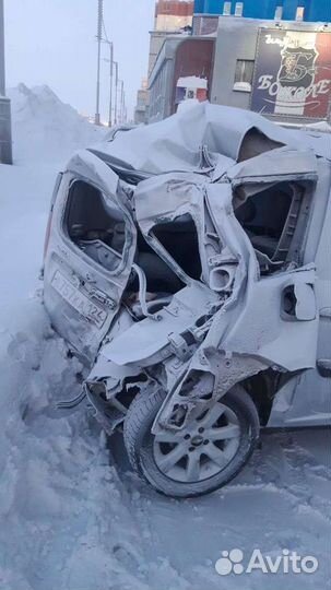 Dacia Logan 1.5 МТ, 2008, битый, 160 000 км