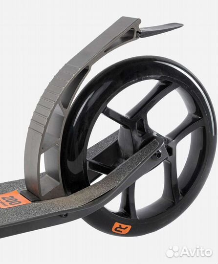 Самокат reaction 200