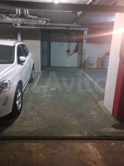 Машиноместо, 18 м²