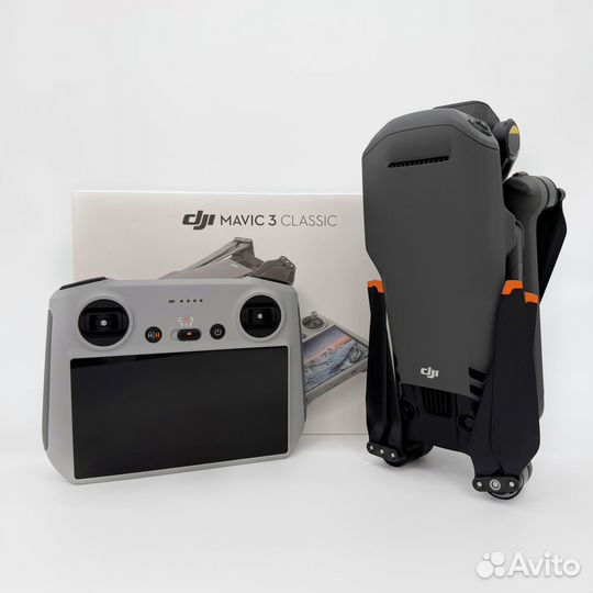 Квадрокоптер DJI Mavic 3 Classic