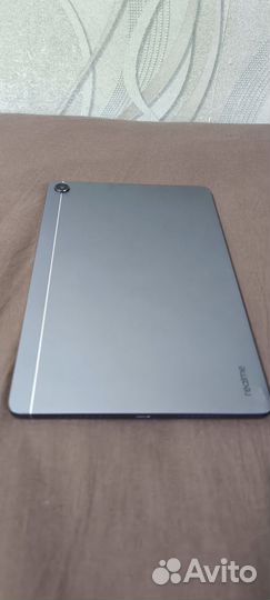 Realme pad 10.4
