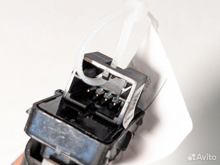 Кнопка центрального замка Haval F7 X 2.0 2021