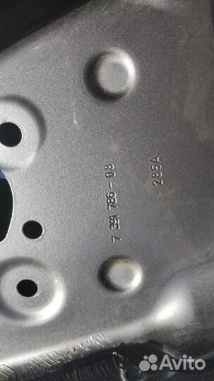 Дверь (крышка) багажника зад. BMW 5-серия