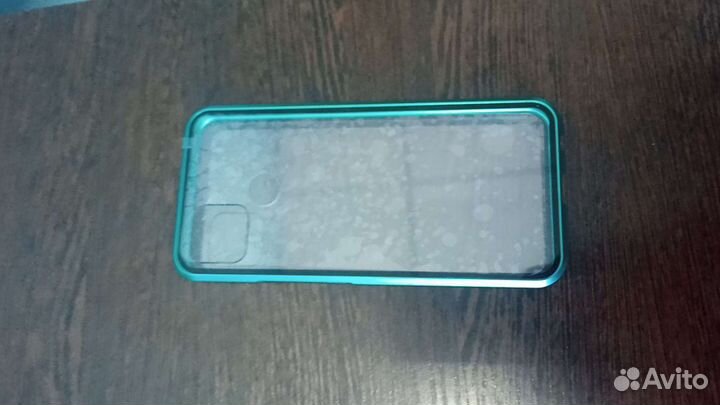 Чехол из закаленного стекла магнитный