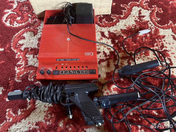 Электроника приставка игровая