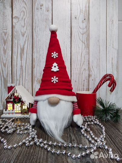 Новогодний скандинавский гном