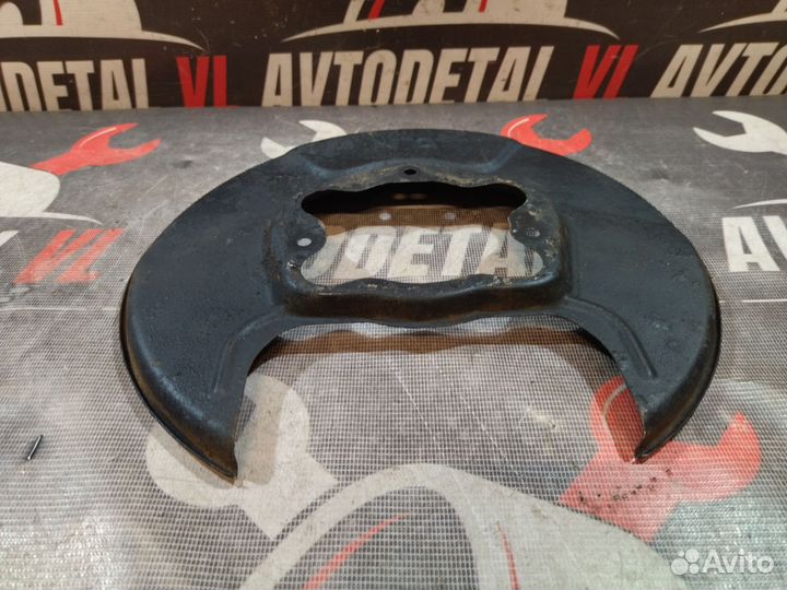 Пыльник тормозного диска задний Honda Civic 8 4D