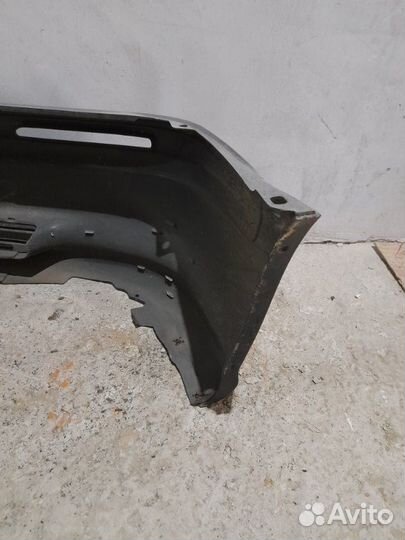 Бампер перед. Opel Sintra