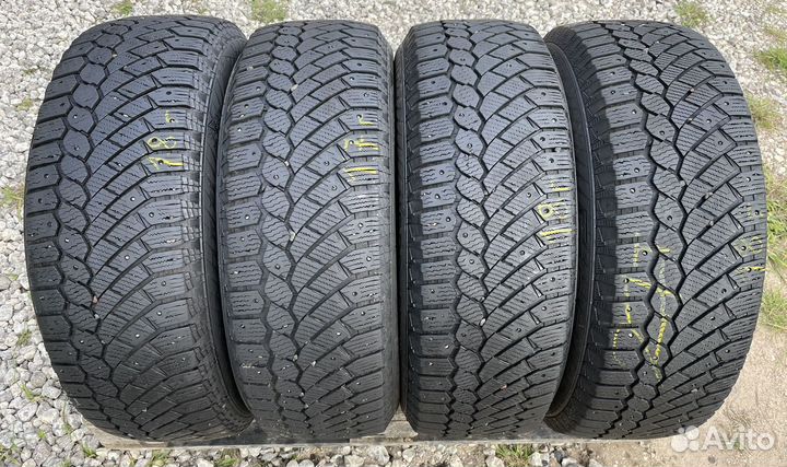 Gislaved Nord Frost 200 SUV 225/65 R17