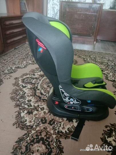 Детское автокресло от 0 до 18 кг