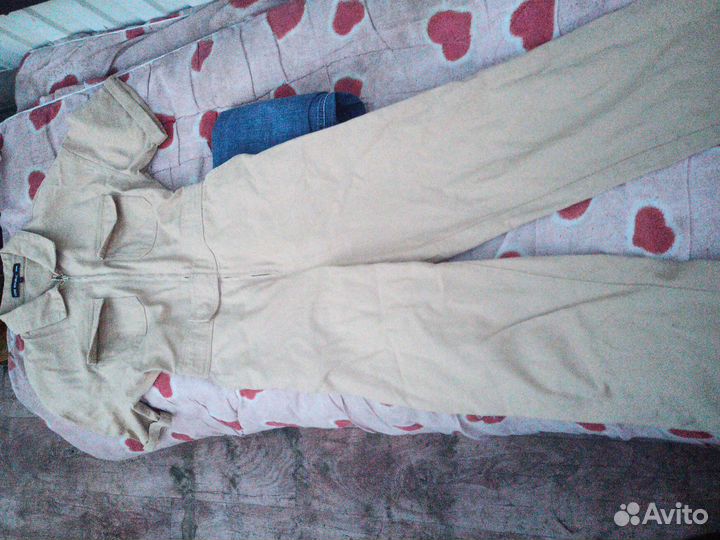 Комбинезон женский джинсовый размер 42 бежевый